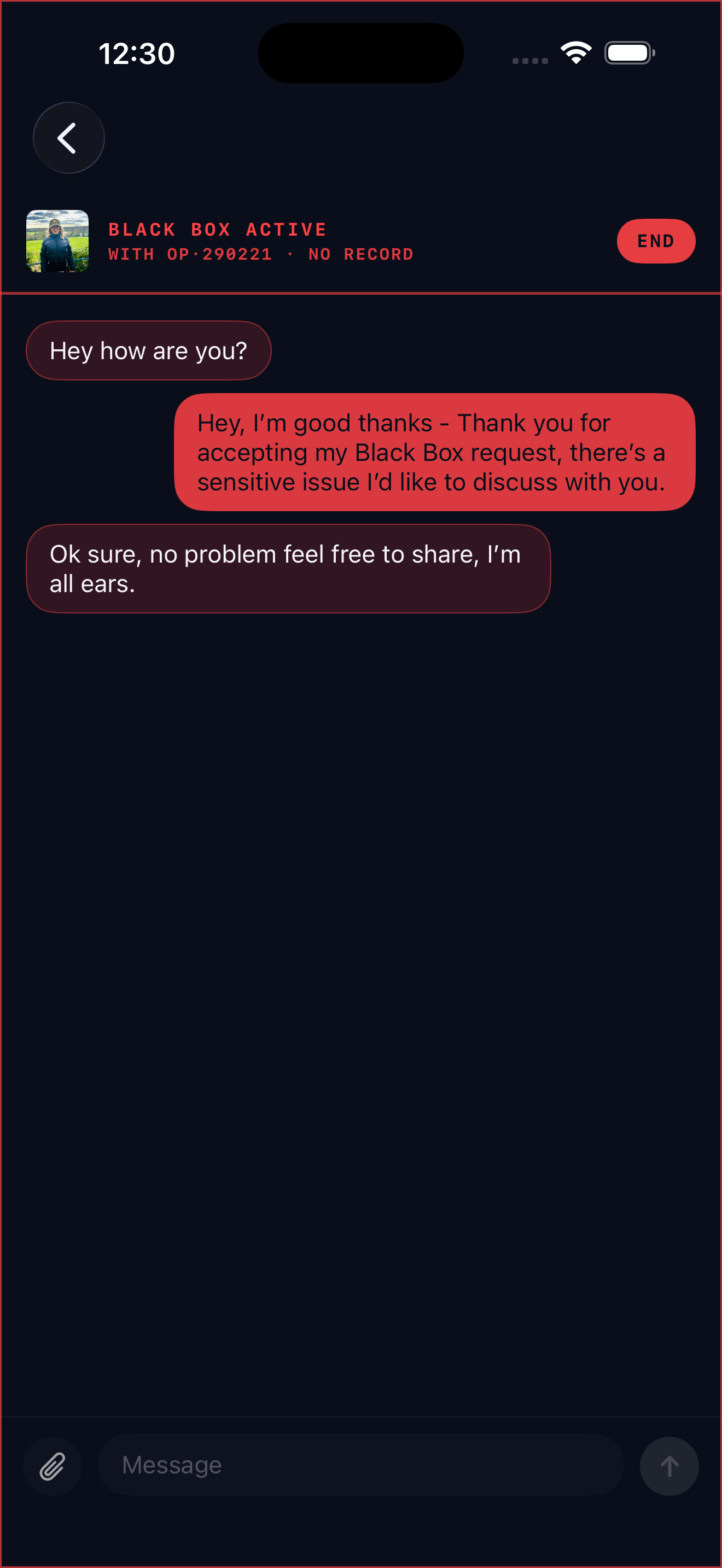 Black Box mode active: a red-bordered conversation with the OP session code header, no peer name, no peer face, the privacy moat made literal.